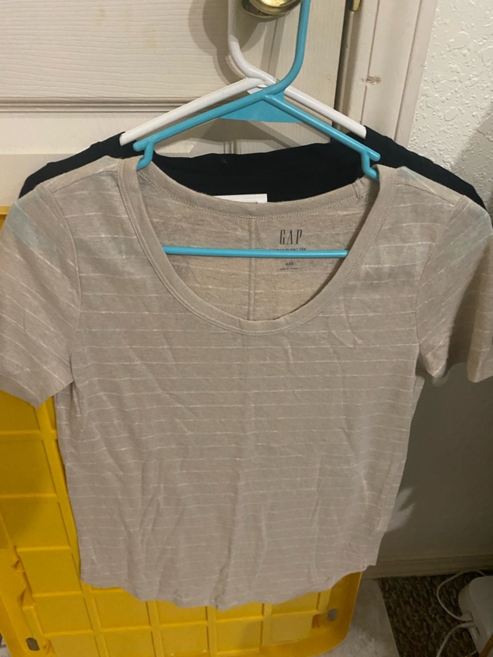 GAP Linen-Blend Striped Scoop Neck Tee - Size XXS